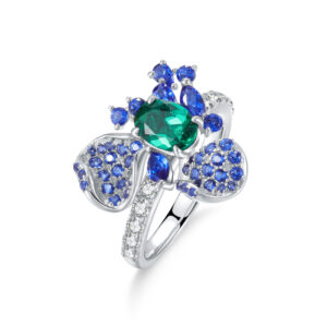 russian master designed s925 sterling silver ring with zambi emerald