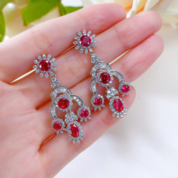 s925 silver inlaid ruby ​​round diamond retro earrings