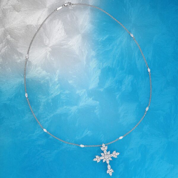 s925 silver luxury snowflake cross pendant with full diamonds